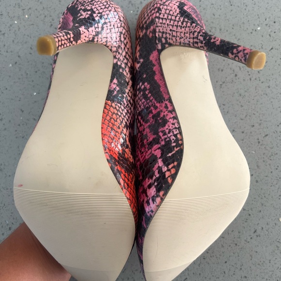 Madden Girl Heels - Picture 2 of 4